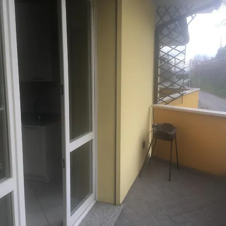 Lägenhet Comanduccio Montescudo